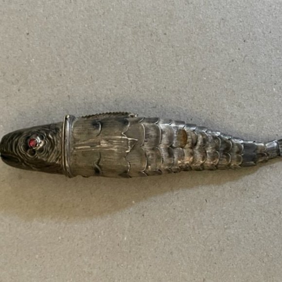 Antique Continental Articulated Fish Garnet Fine Silver Vinaigrette Late 18-19th - Picture 4 of 14